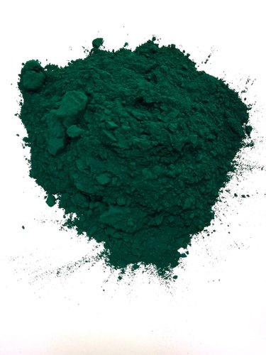 pigment-green-7